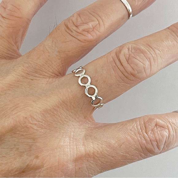 Sterling Silver Thin Small Eternity Open Circle Band, Halo Ring, Silver Rings - Picture 4 of 12
